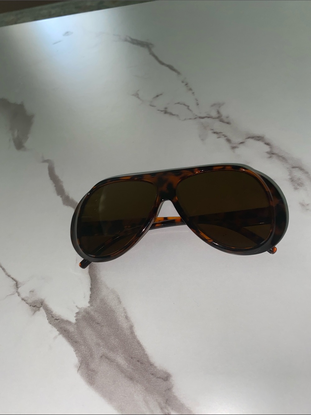 Tortoiseshell Men's Aviator Sunglasses - Brown Lenses